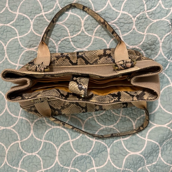 Brahmin snake print leather neutral taupe medium shoulder bag purse - Picture 9 of 15